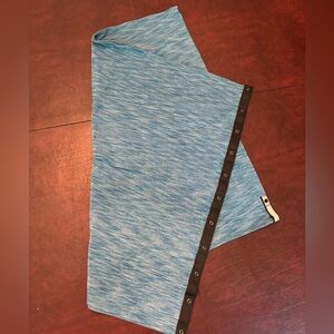 Lululemon Teal Snap Button Scarf